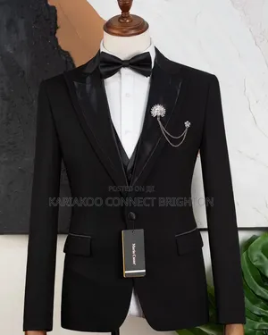 Black Peak Lapel Tuxedo Suit