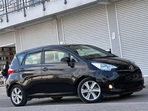 Toyota Ractis 2014 Black