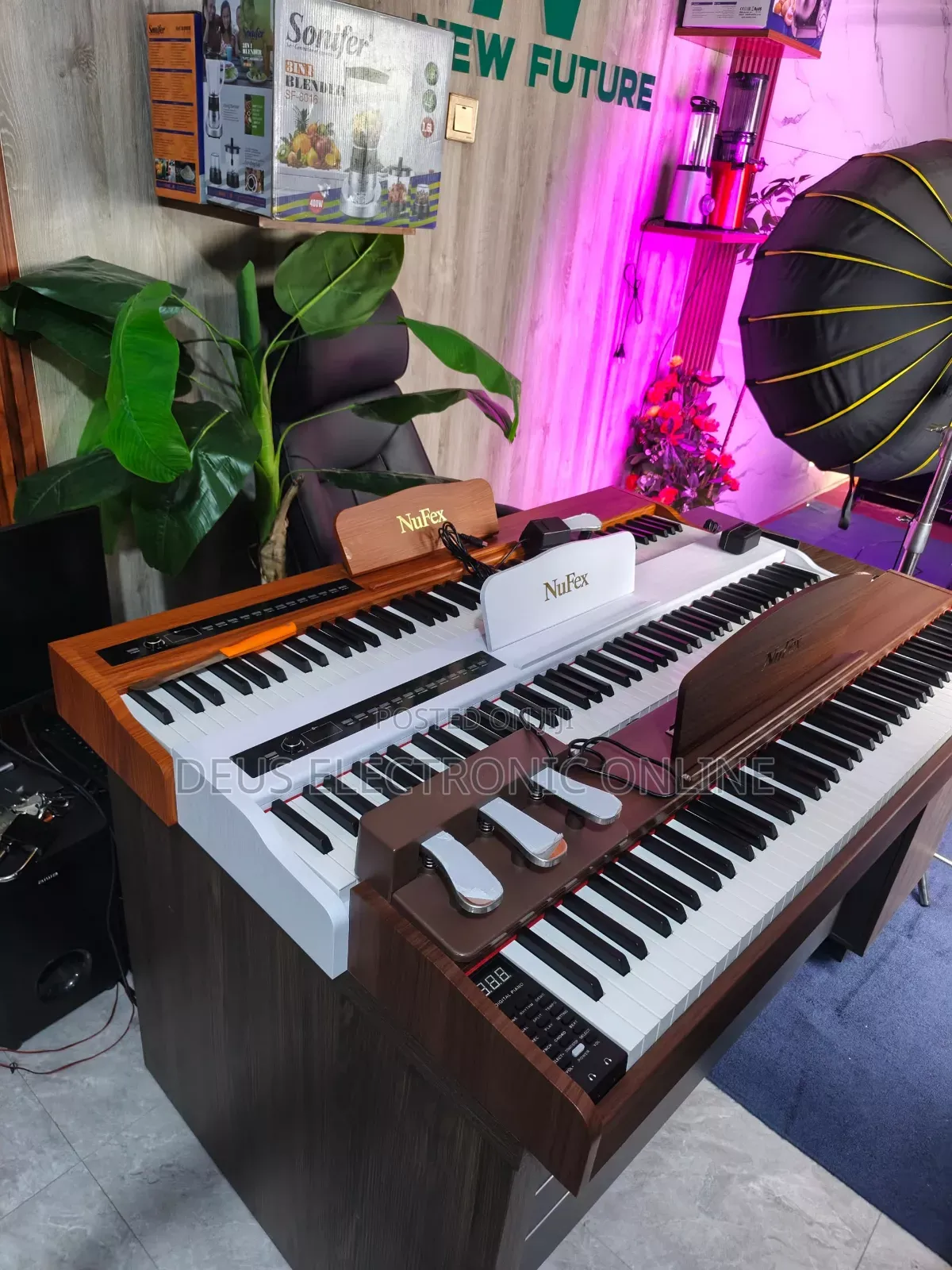 New Stock Quality Piano 88key 3 Pedal 800,000