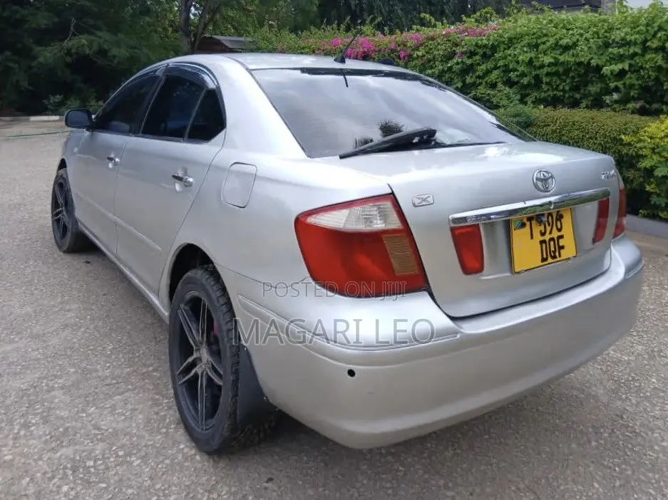 Toyota Premio 1.8 FWD 2005 Silver