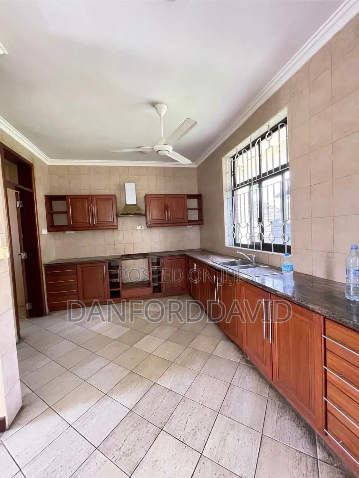 5bdrm House in Kahwa Real Estate, Mbezi Beach for rent