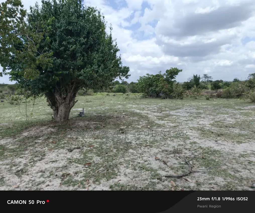 Shamba Linauzwa Bei Nzuri Fukayose Karibu Na Barabara