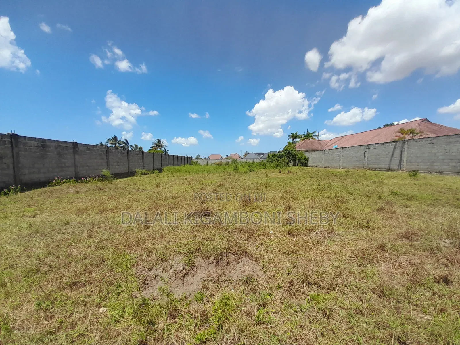 Kiwanja Kinauzwa Kigamboni Kibada