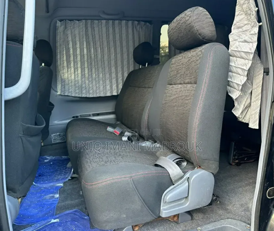 Toyota Noah 2001 Black