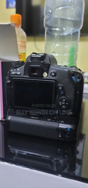 Inauzwa Canon 760d