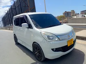 Suzuki Solio 2014 White