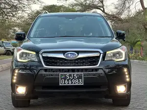 Subaru Forester 2015 Gray