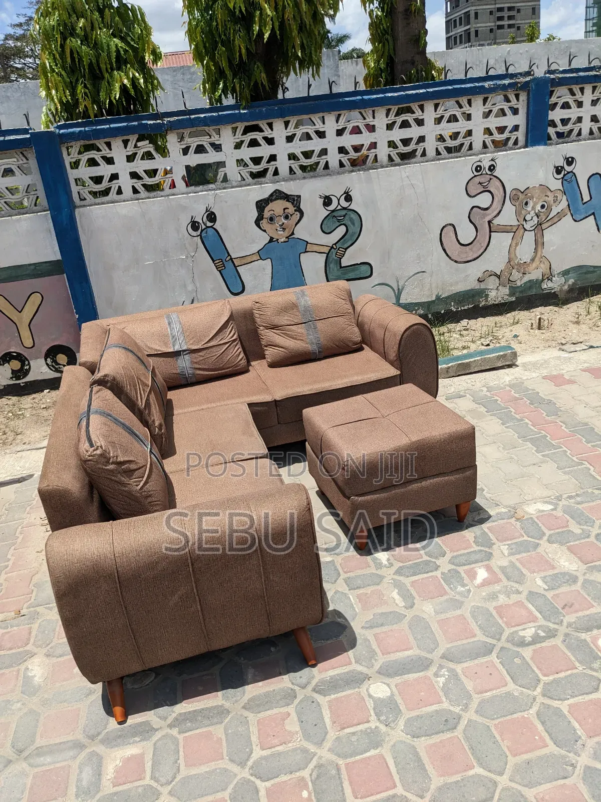 Sofa Set Used Kidogo Sana