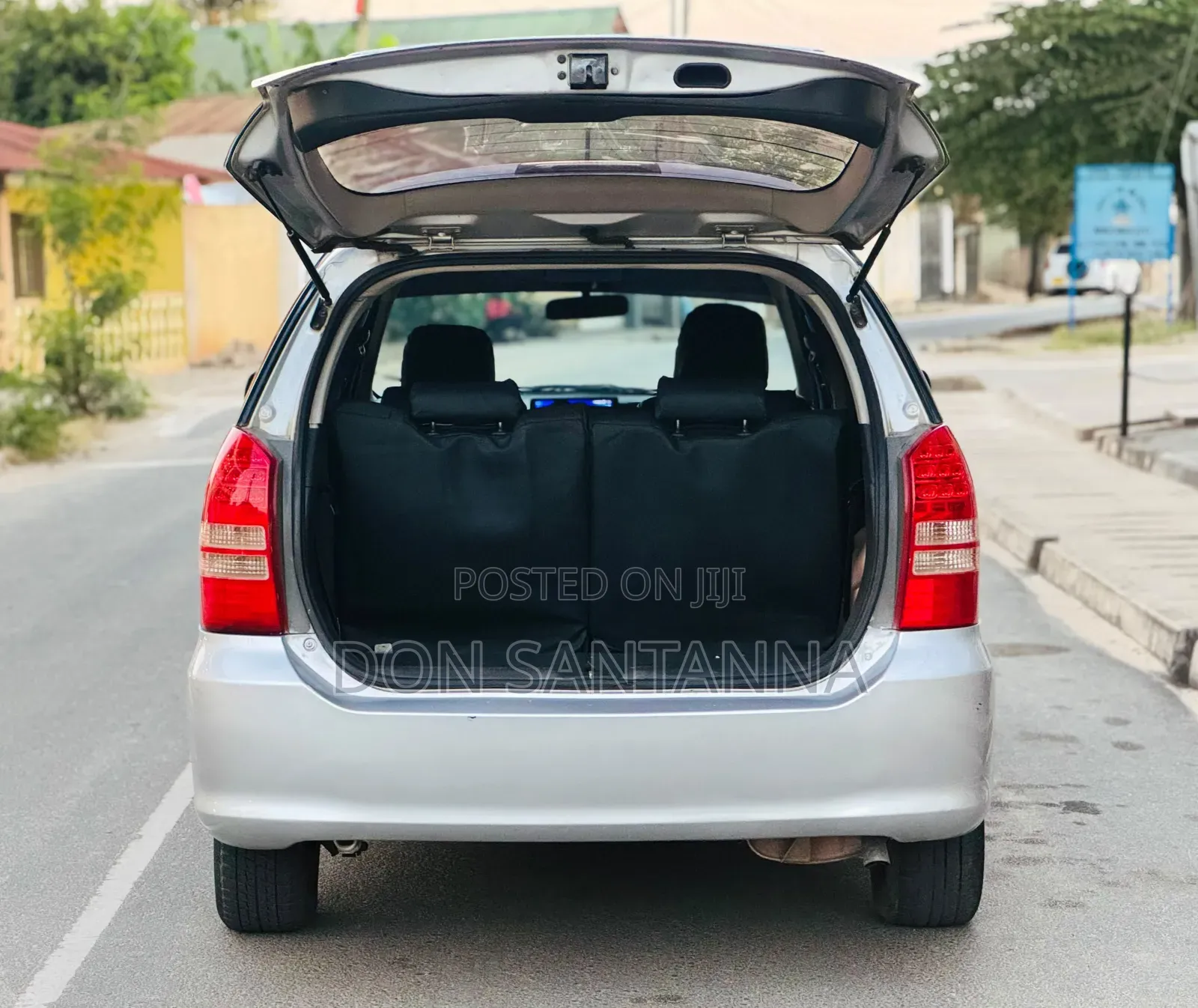 Toyota Wish 2005 Silver