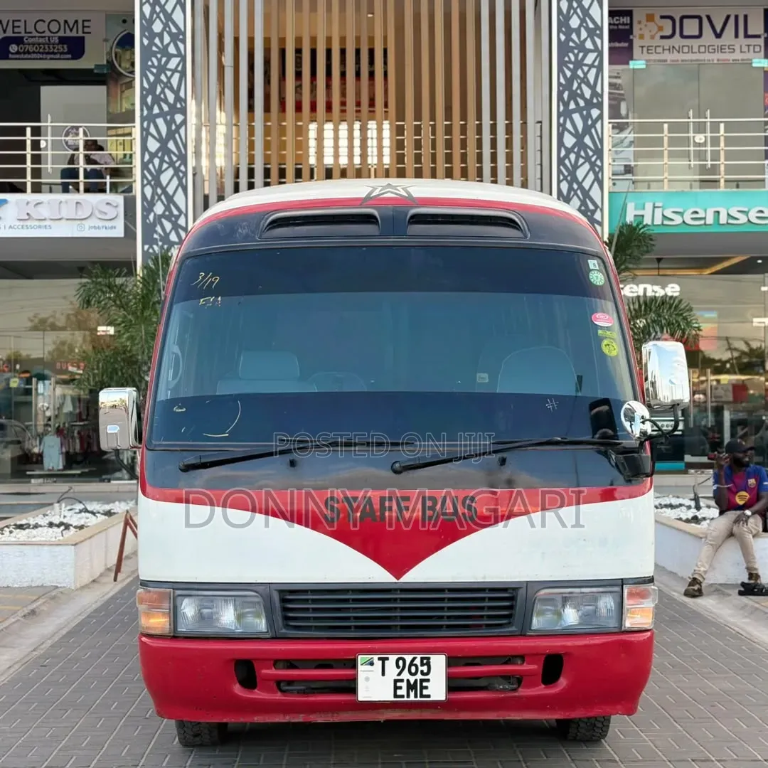 Toyota Coaster 2004 White