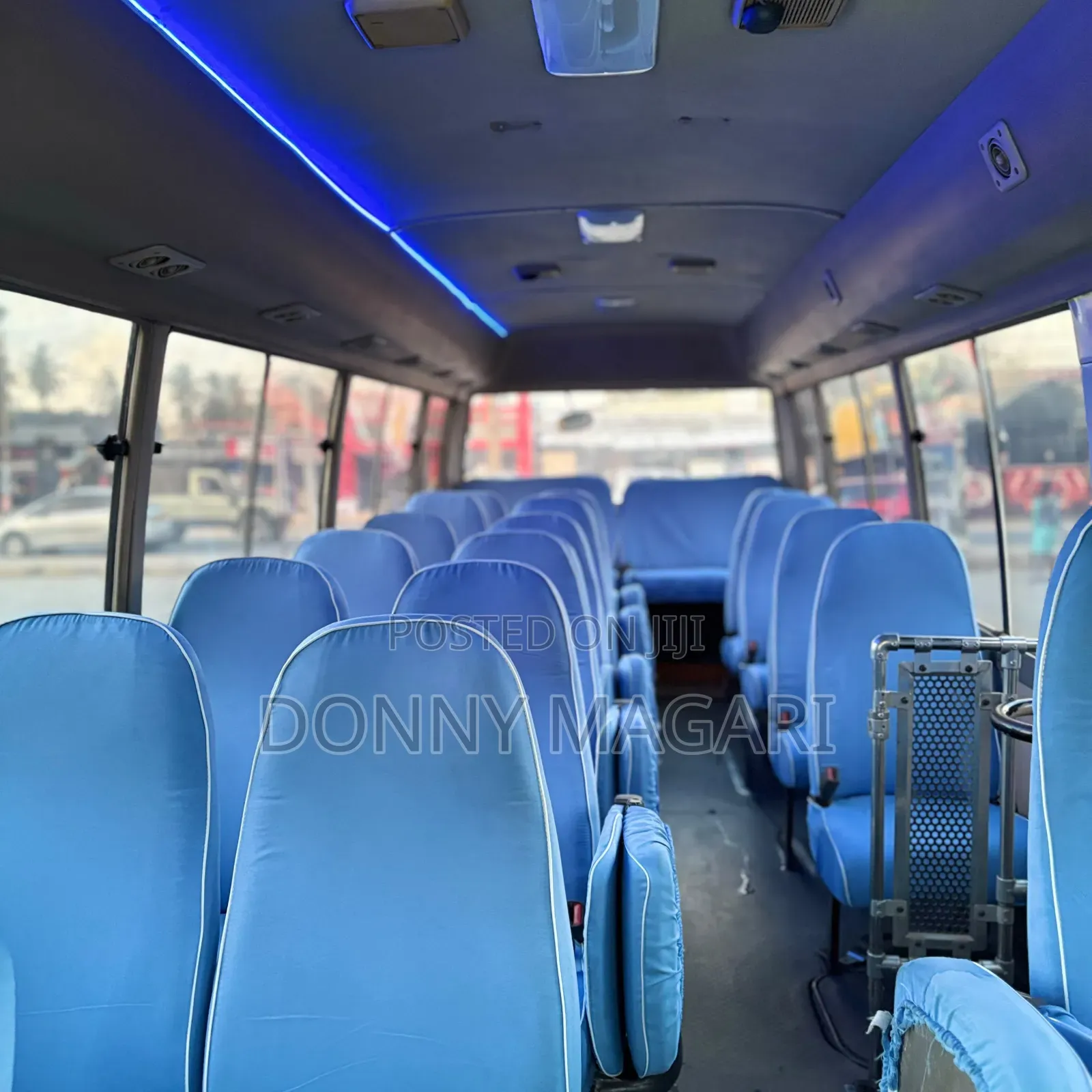 Toyota Coaster 2004 White