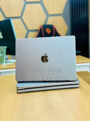 Laptop Apple MacBook Pro 2021 M1 16GB Apple M1 Pro SSD 1T