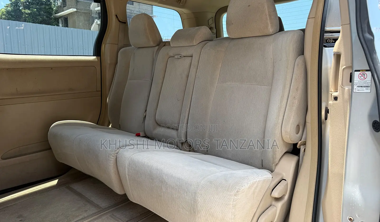 Toyota Alphard 2009 Silver