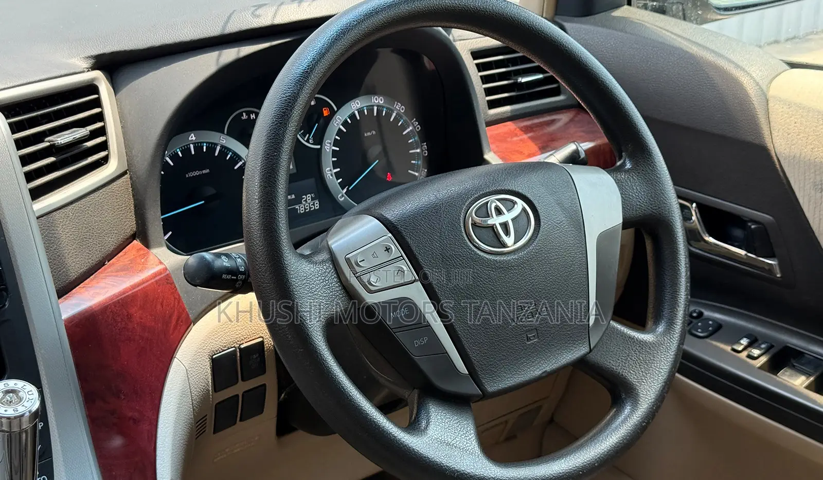 Toyota Alphard 2009 Silver