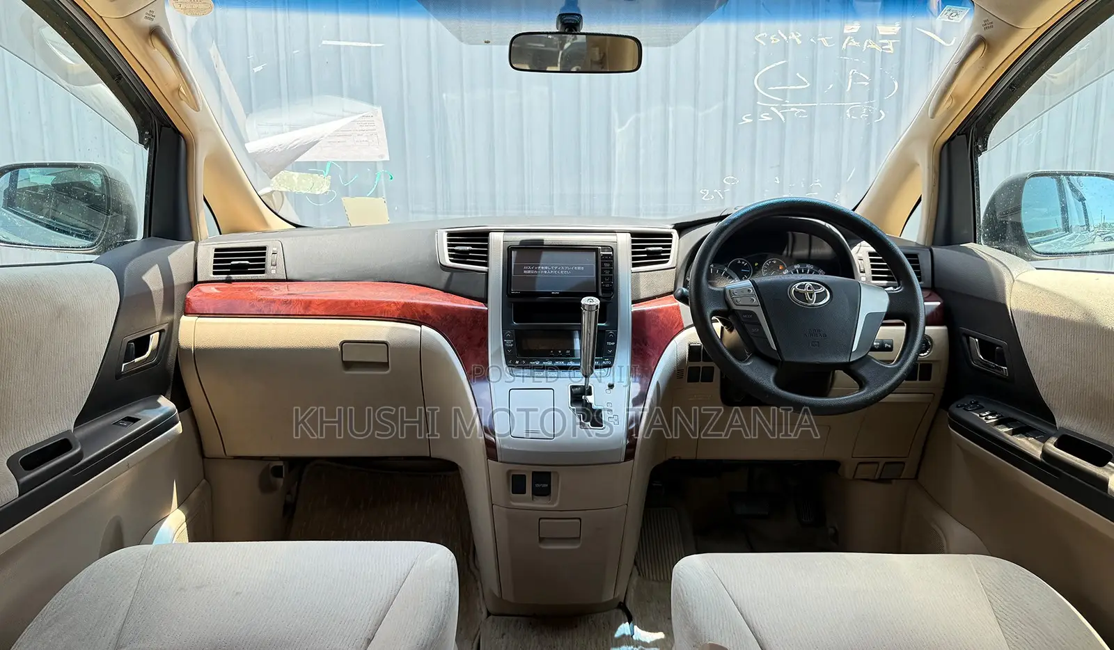Toyota Alphard 2009 Silver