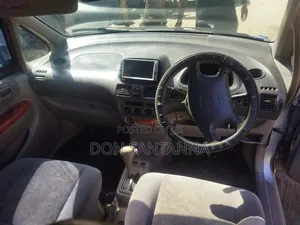 Toyota Corolla Spacio 2000 Silver