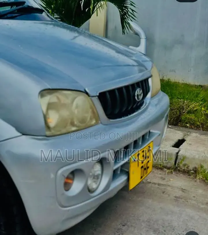 Toyota Cami 2001 Silver