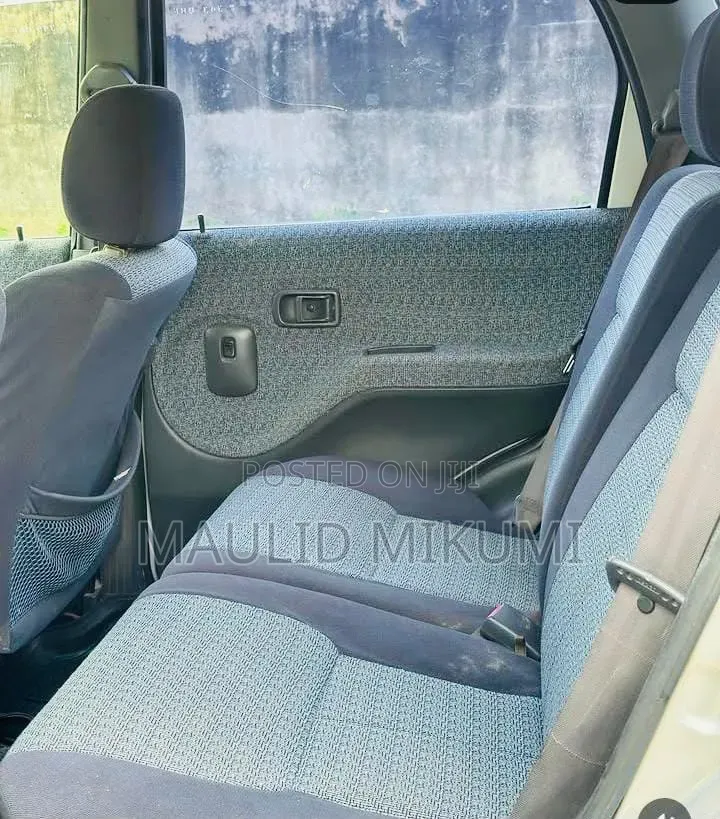 Toyota Cami 2001 Silver