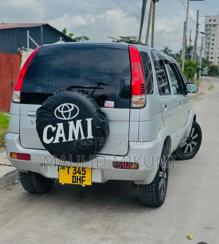 Toyota Cami 2001 Silver