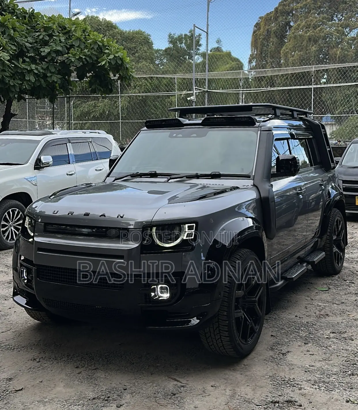 Land Rover Defender 2025 Gray