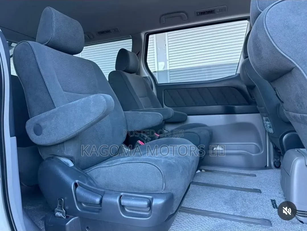 Toyota Alphard 2007 White