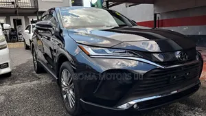Toyota Harrier 2022 Black