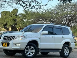 Toyota Land Cruiser Prado 2006 White