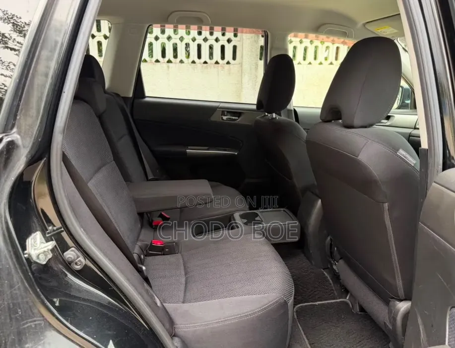 Subaru Forester 2011 Black