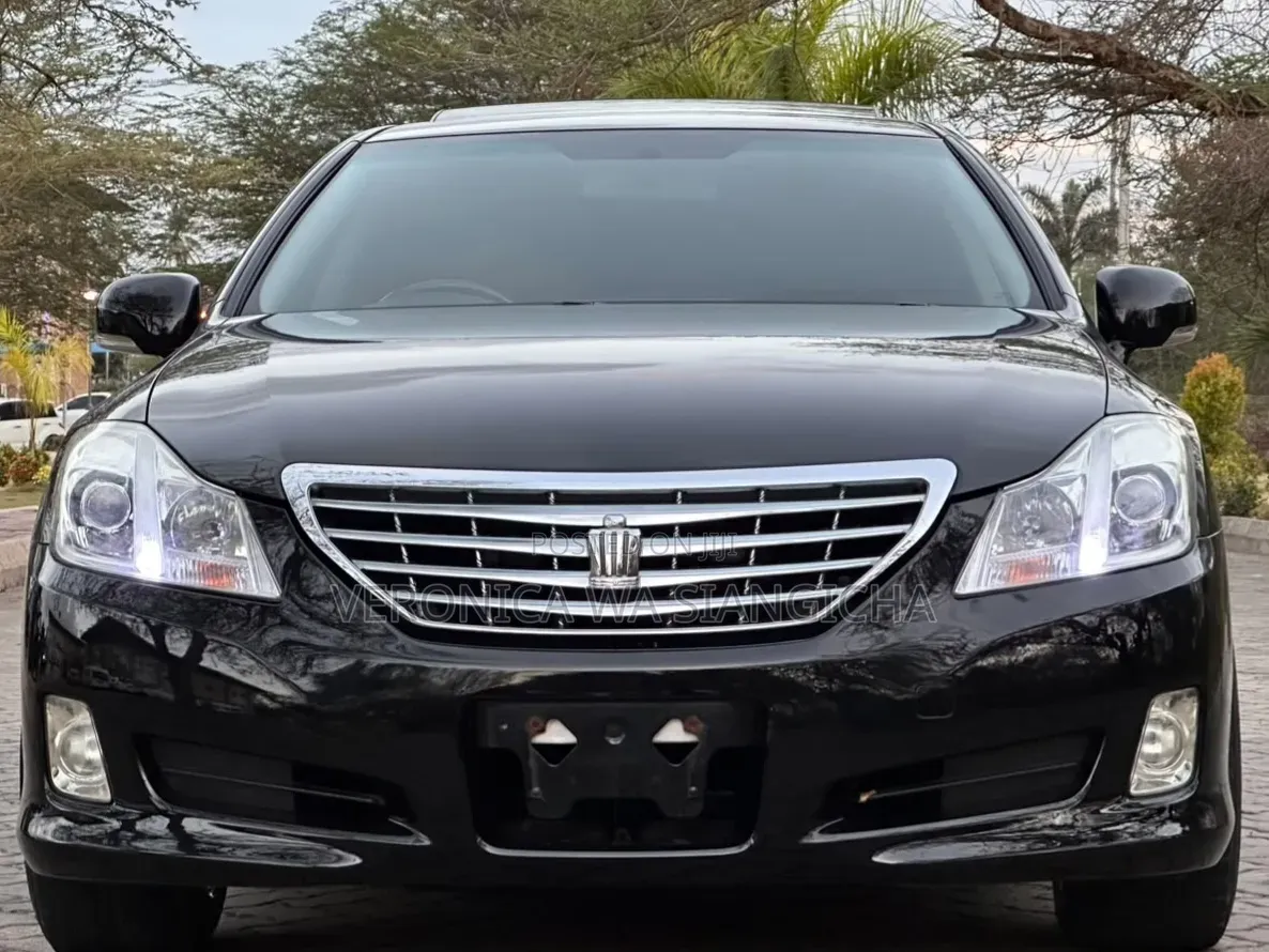 Toyota Crown 2008 Black