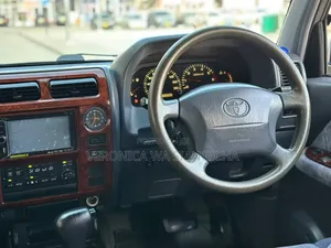 Toyota Land Cruiser Prado 2000 Silver