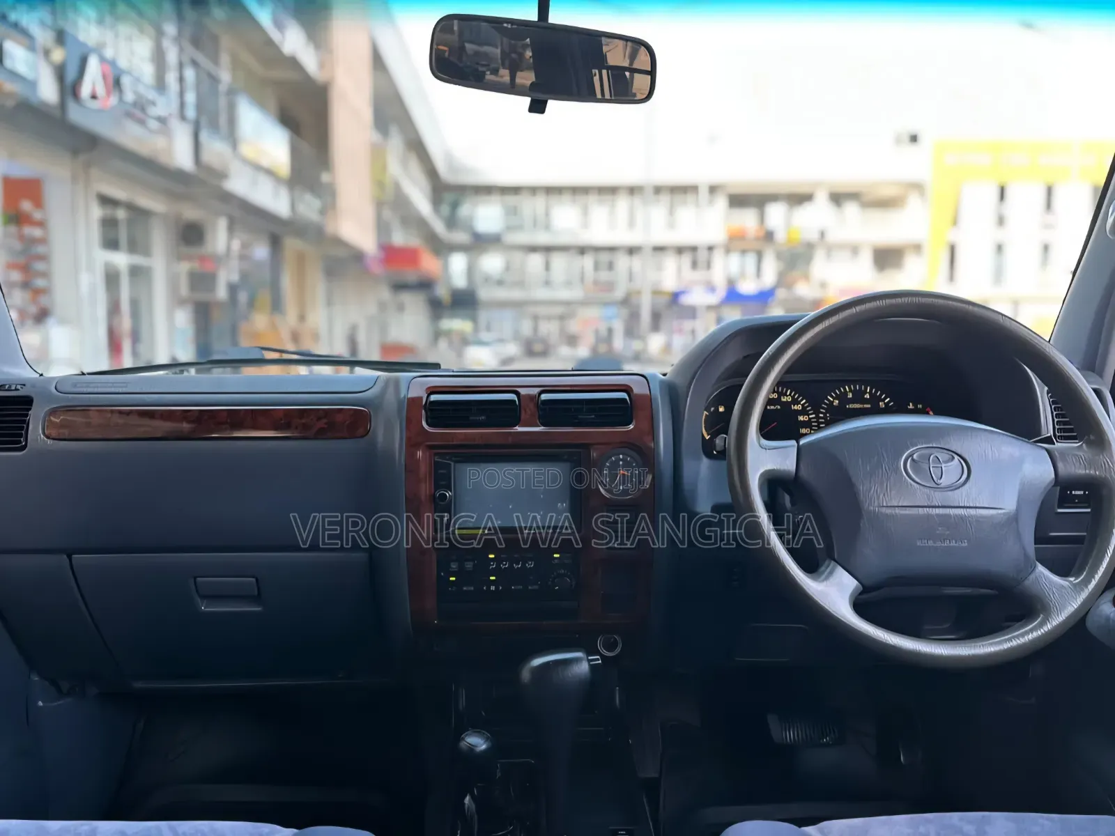 Toyota Land Cruiser Prado 2000 Silver