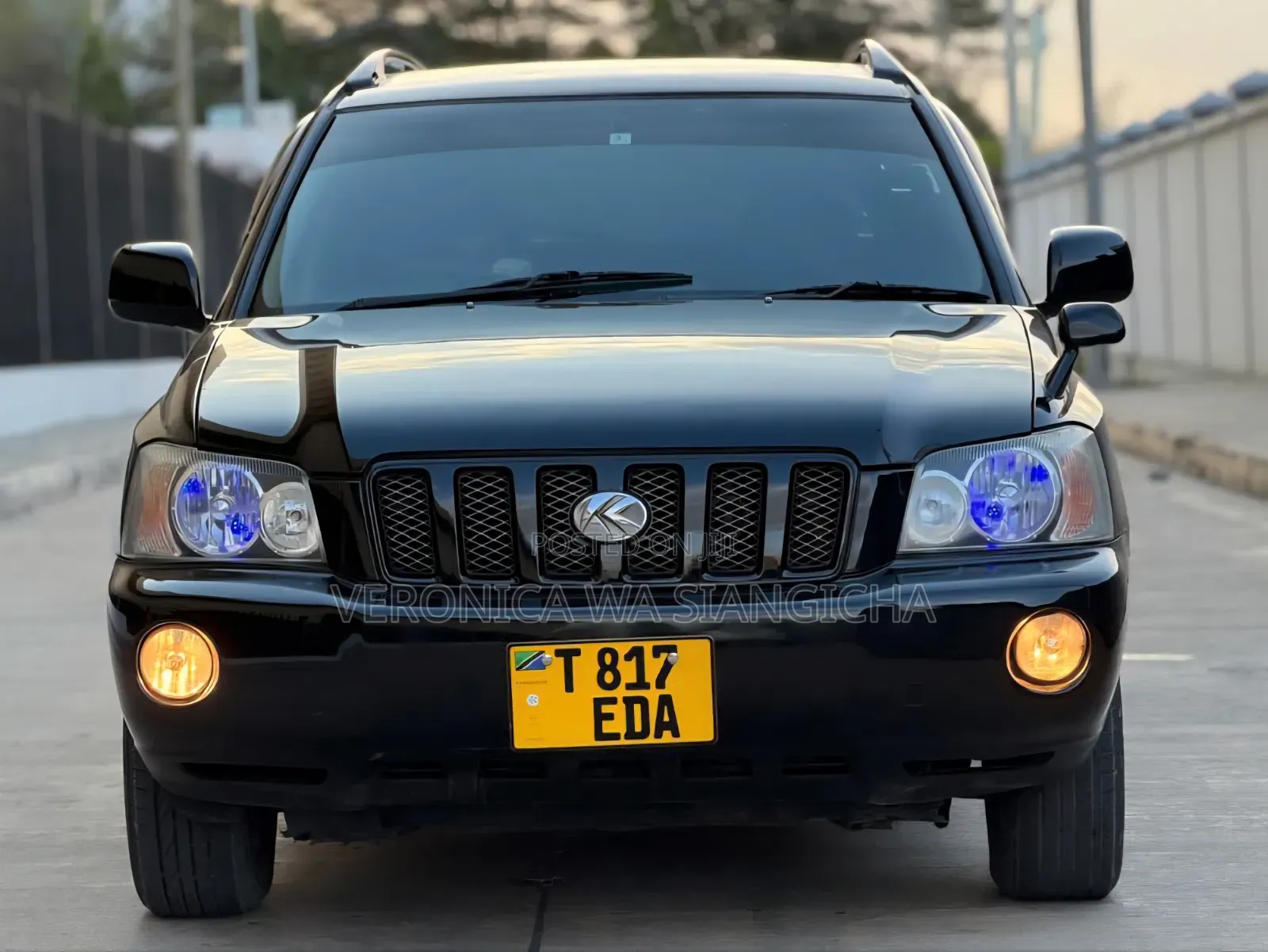 Toyota Kluger 2004 Black