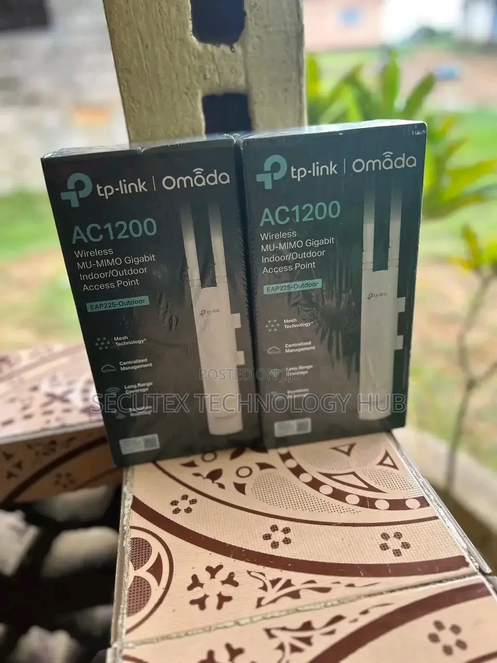 TP-Link Omada EAP225-Outdoor AC1200 Outdoor Wireless Access Point