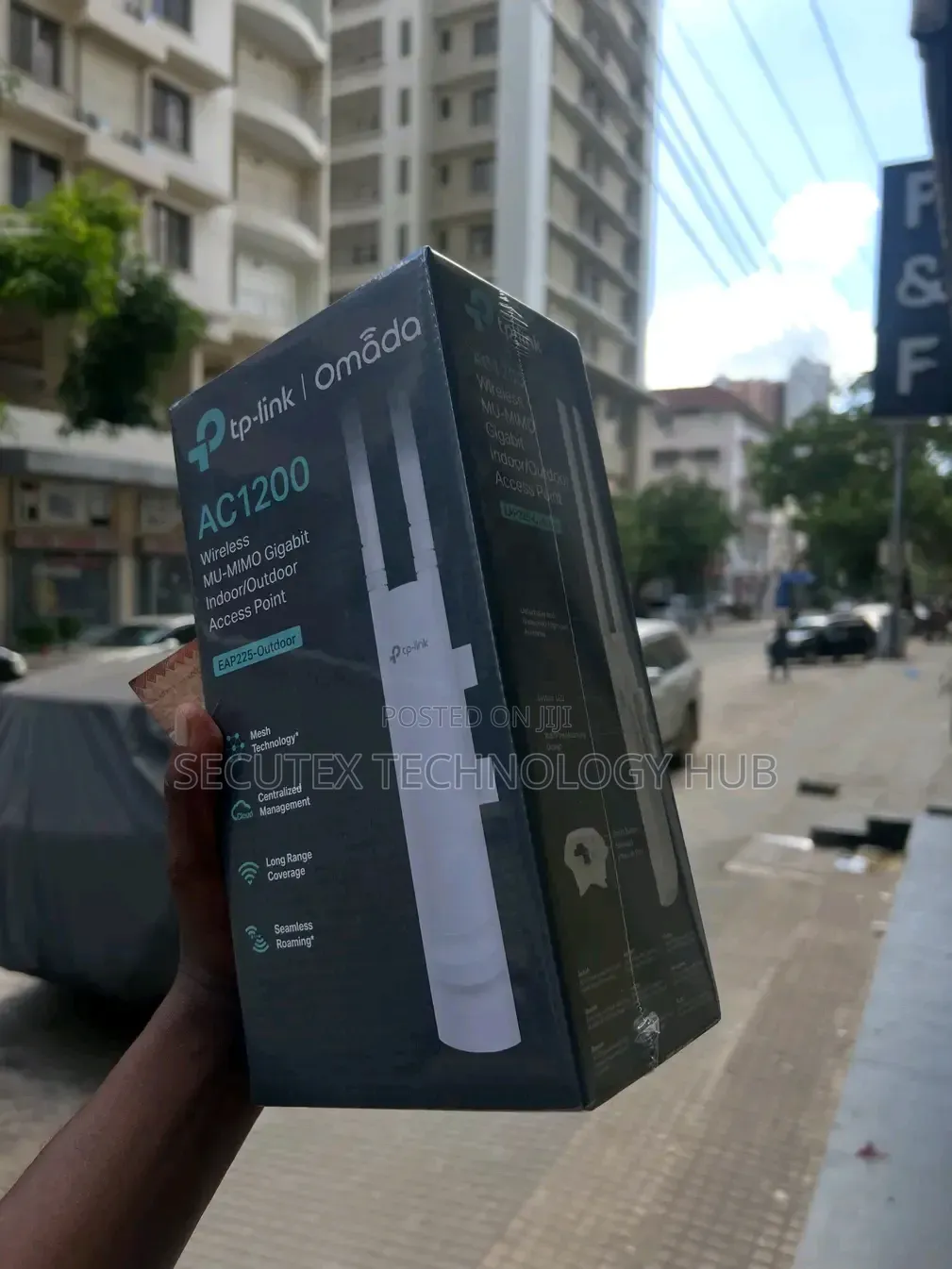 TP-Link Omada EAP225-Outdoor AC1200 Outdoor Wireless Access Point