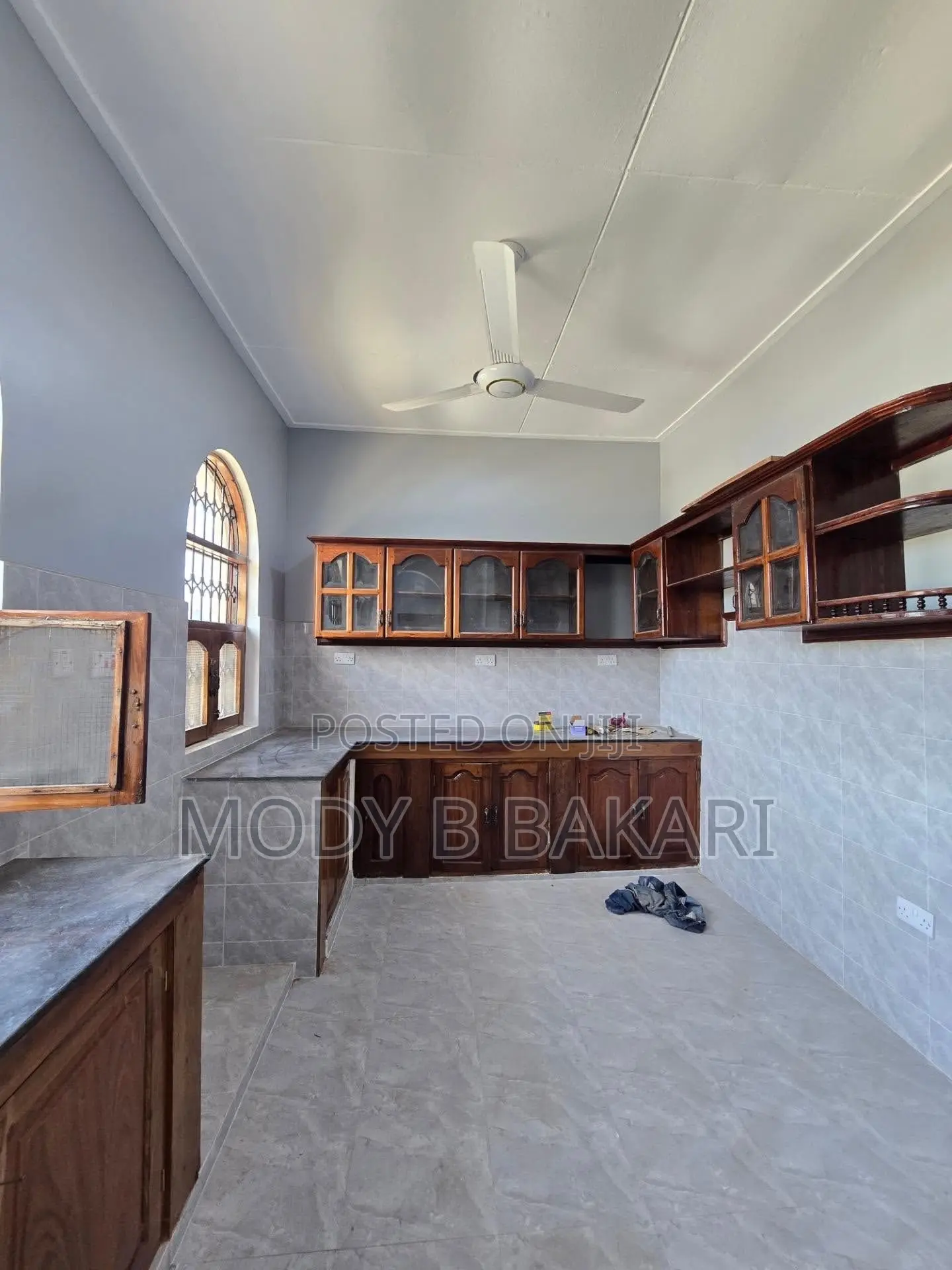 3bdrm House in Mikocheni for rent