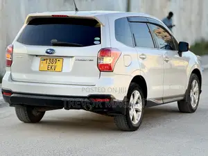 Subaru Forester 2014 White