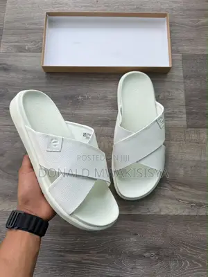 Ecco Cross Strap Slides