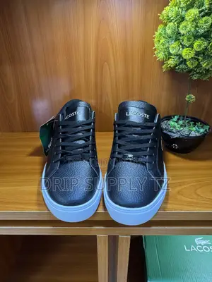 Lacoste Powercourt Leather Casual Sneakers