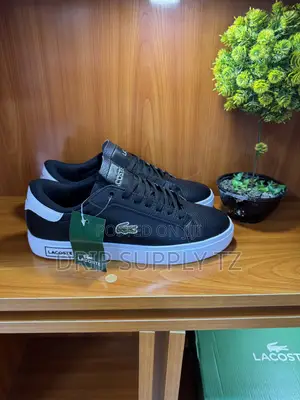 Lacoste Powercourt Leather Casual Sneakers