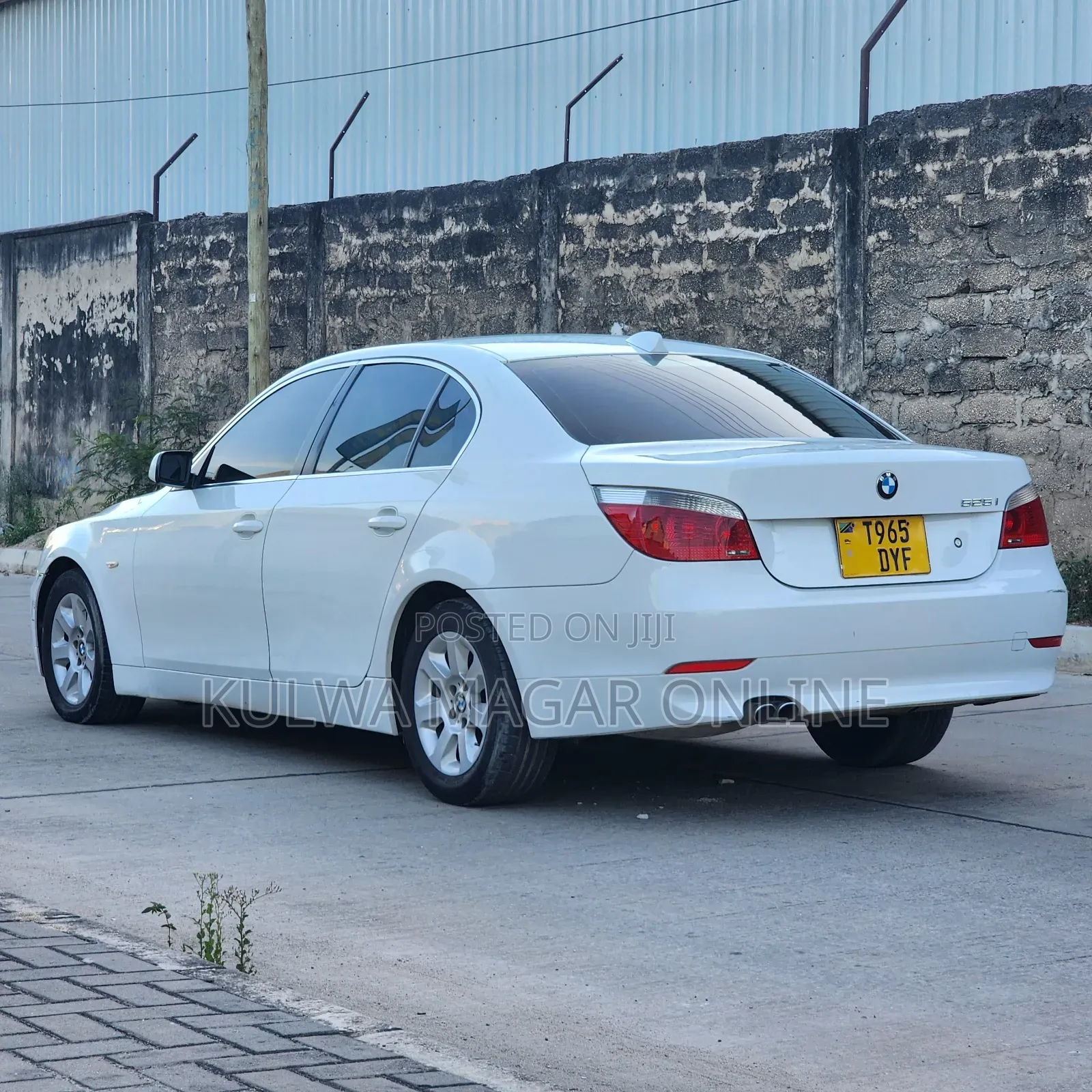 BMW 3 Series 2010 White