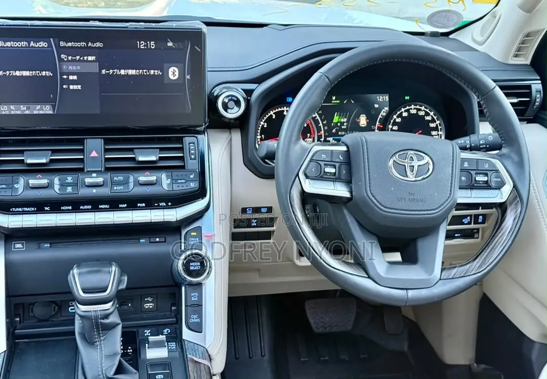 Toyota Land Cruiser 2023 White