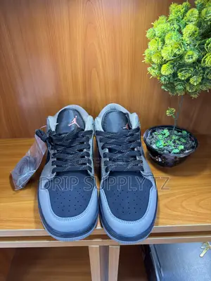 Nike Air Jordan 1 Low SE Available in Size 42.