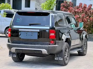 Toyota Land Cruiser Prado 2024 Black