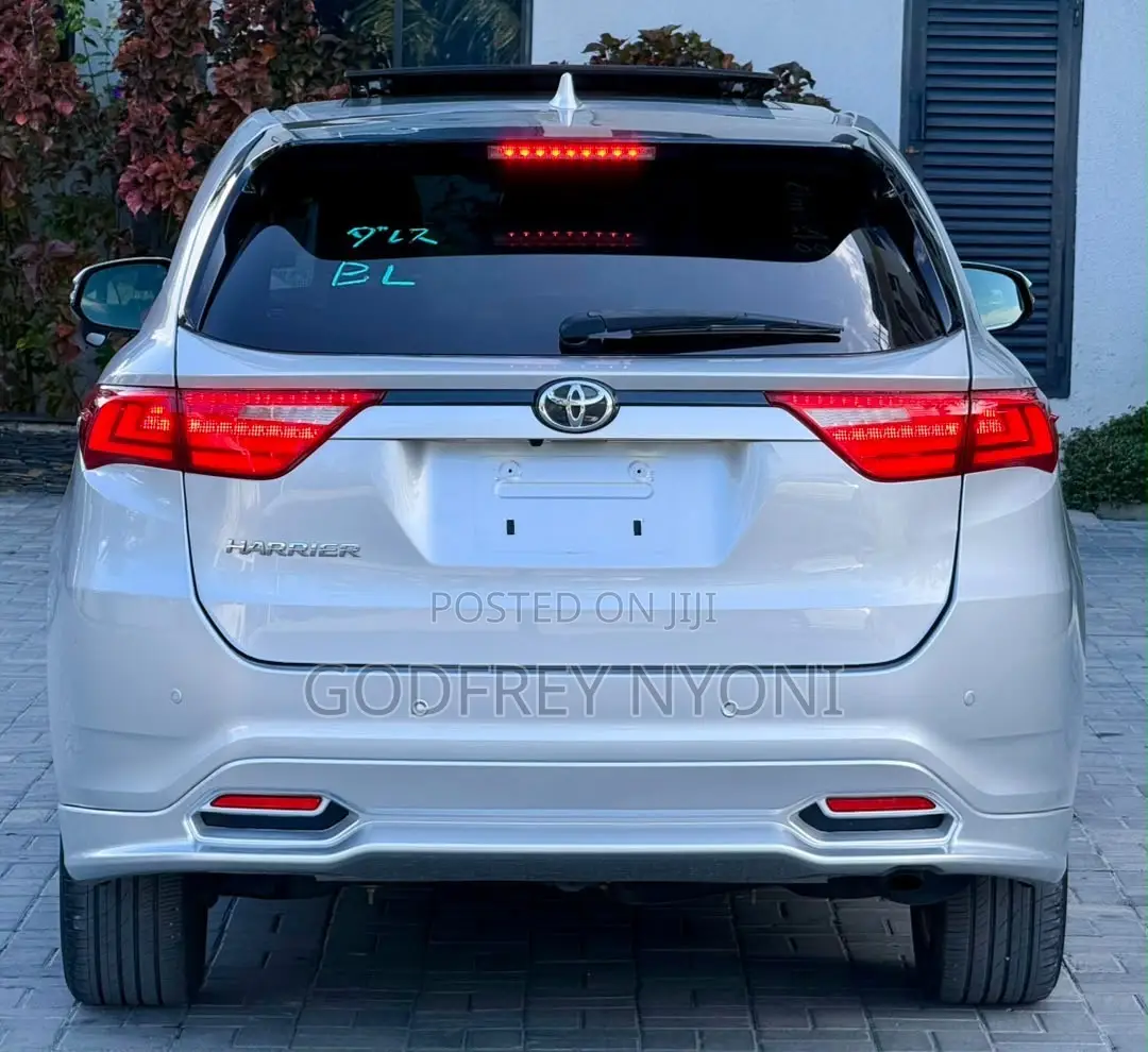 Toyota Harrier 2015 Silver