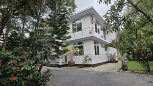 4bdrm House in Mikocheni B for sale