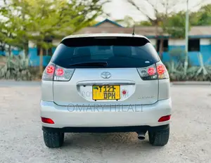 Toyota Harrier 2005 Silver