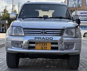 Toyota Land Cruiser Prado 2000 Silver