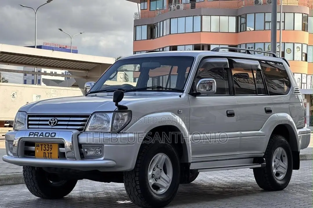 Toyota Land Cruiser Prado 2000 Silver