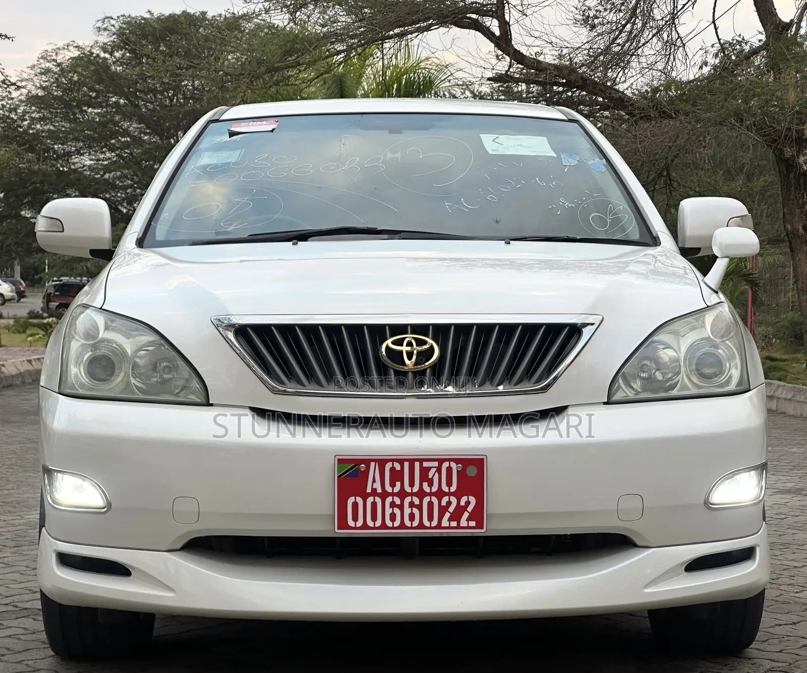 Toyota Harrier 2007 White