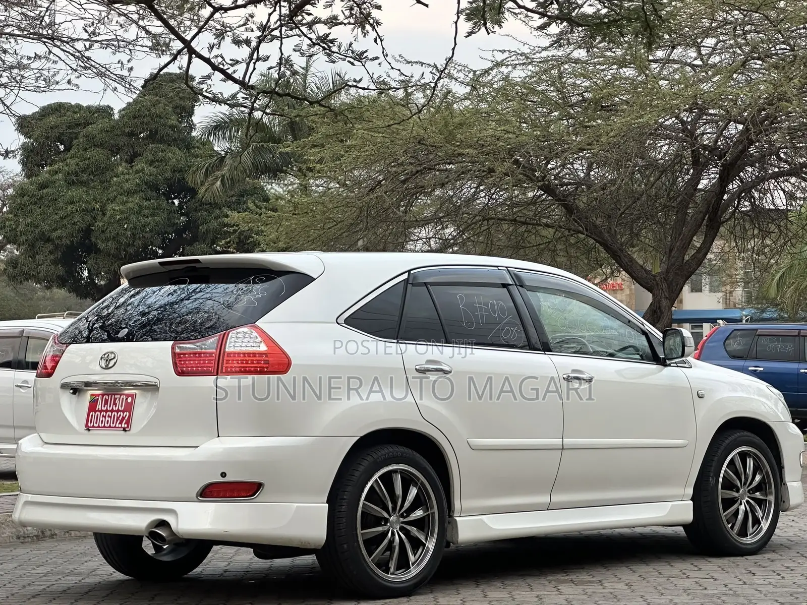 Toyota Harrier 2007 White